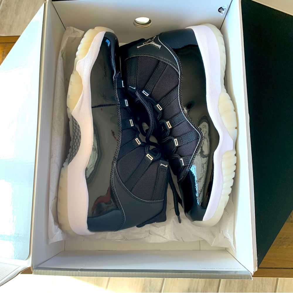 BRAND NEW Air Jordan 11 Retro "Jubilee/25th Anniversary" sneakers - 10.5